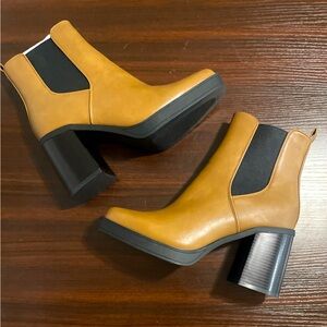 Women’s Platform Boots